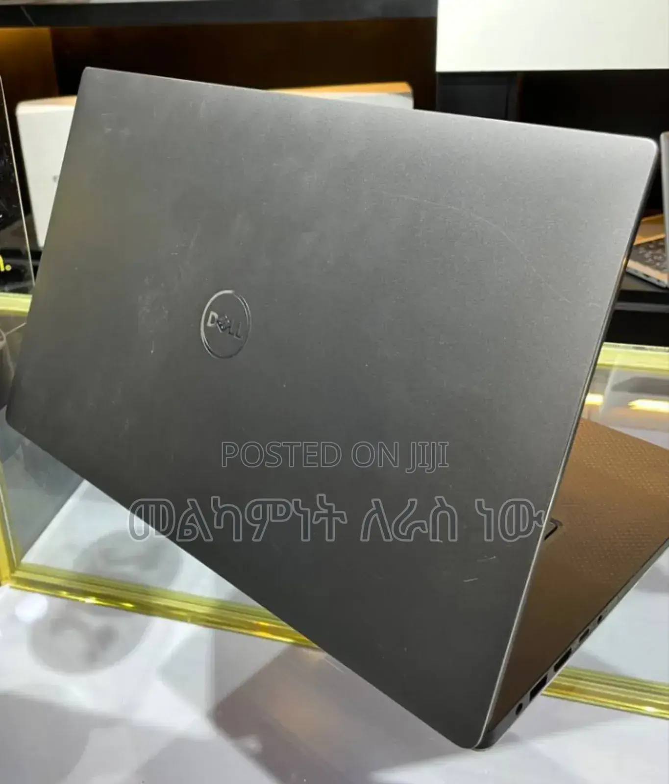 New Laptop Dell Precision 15 3520 16GB Intel Core I7 SSD 512GB