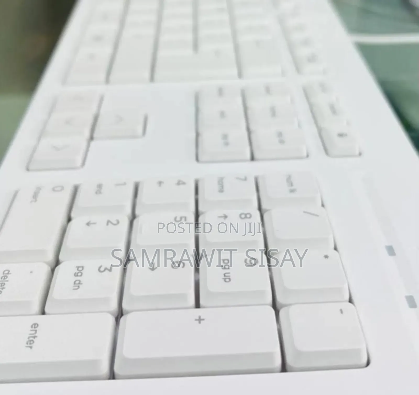 New HP 200 G4 22 All-in-One 8GB Intel Core I7 SSD 512GB