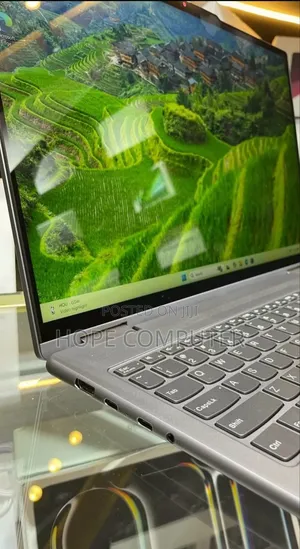 New Laptop Lenovo Yoga 3 8GB AMD Ryzen 5 SSD 512GB