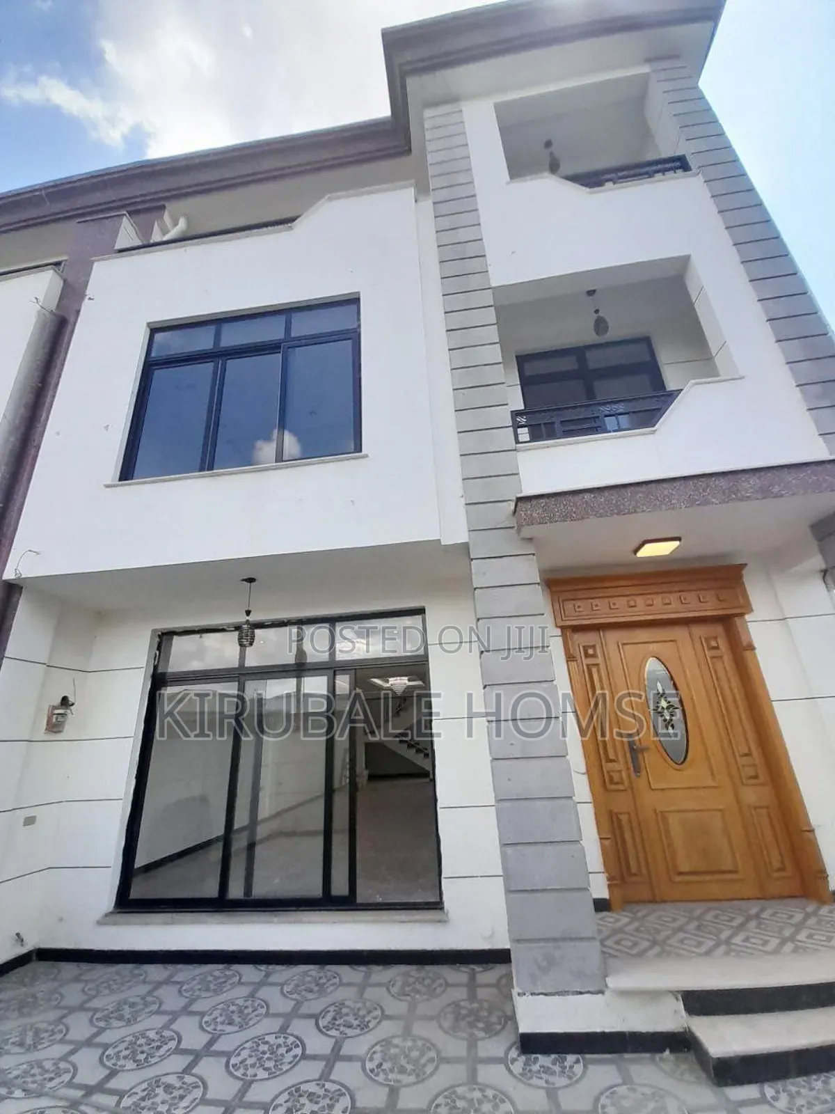 7bdrm Villa in Bole for sale