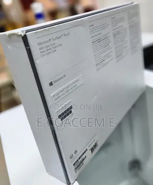 New Laptop Microsoft Surface 8GB Intel Core I5 SSD 256GB