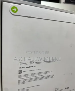 New Laptop Apple MacBook Air 16GB Apple M4 SSD 256GB