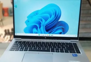 New Laptop HP EliteBook 840 G8 16GB Intel Core I5 SSD 512GB