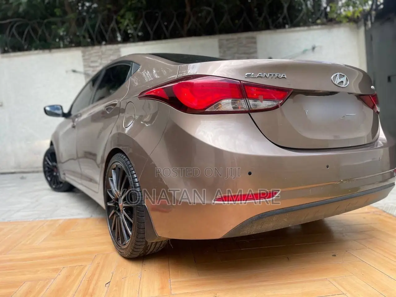 Hyundai Elantra 2015 Brown