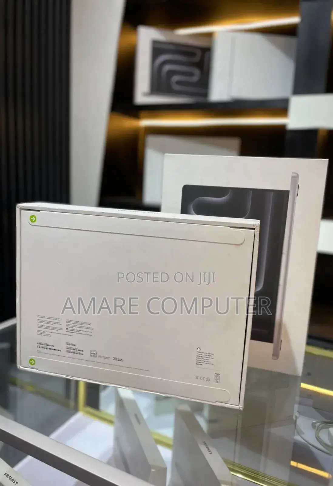 New Laptop Apple MacBook 48GB Apple M4 SSD 512GB