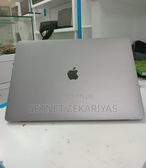 New Laptop Apple MacBook Pro 2019 16GB Intel Core I7 SSD 512GB