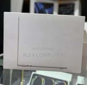 New Laptop Apple MacBook Air 8GB Apple M4 SSD 256GB