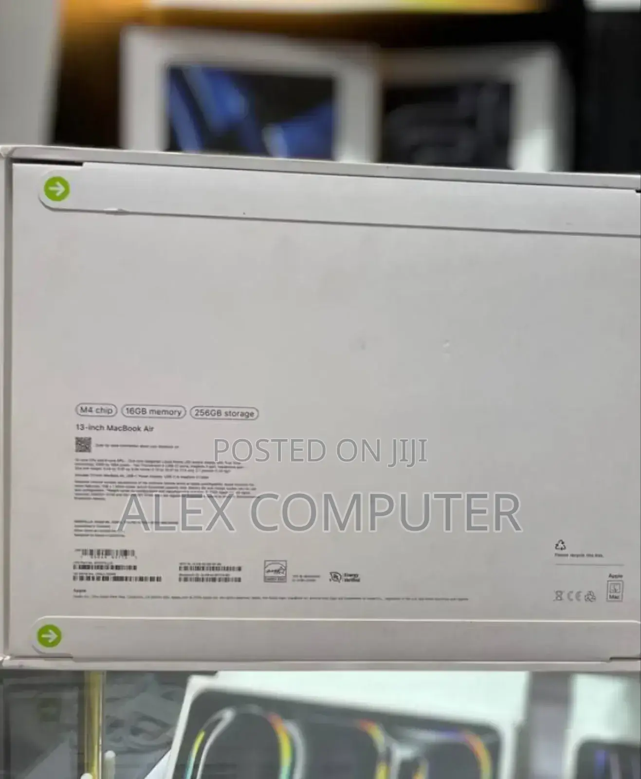 New Laptop Apple MacBook Air 8GB Apple M4 SSD 256GB
