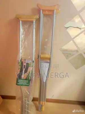 Photo - Crutches and Their Functions፸纖auxiliary Crutches፻牀injuries