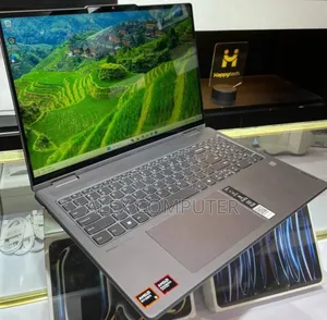 New Laptop Lenovo Yoga 710 8GB AMD Ryzen 5 SSD 512GB