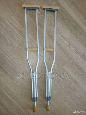 Crutches፬宏crutches{{Supporting Your Weight With Your Hands