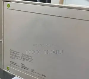 New Laptop Apple MacBook Pro M1 16GB AMD A10 SSD 512GB