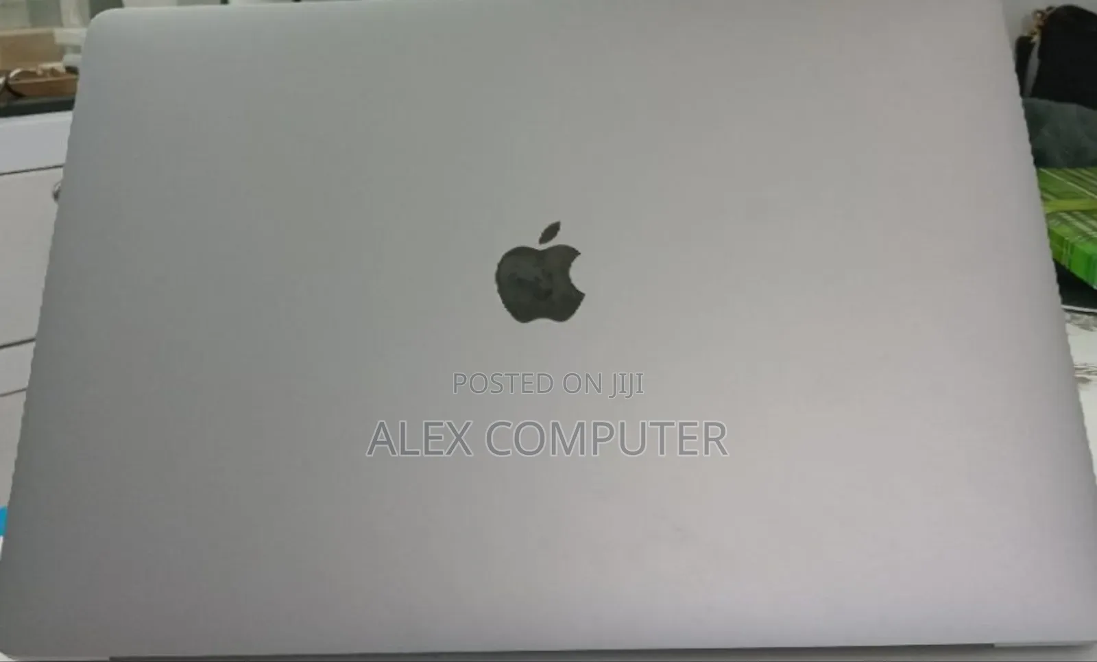 New Laptop Apple MacBook Pro 2019 16GB Intel Core I7 SSD 512GB