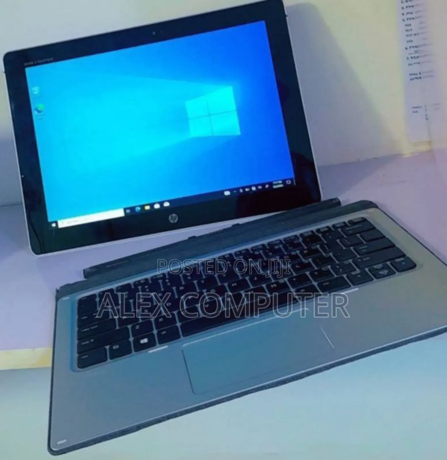 New Laptop HP X2 8GB Intel Core M SSD 256GB
