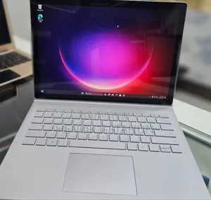 New Laptop Microsoft Surface Book 3 16GB Intel Core I7 SSD 256GB