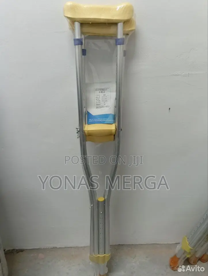 Pair of Underarm Crutches፫鬆brand: Olely Stick Adult Crutches