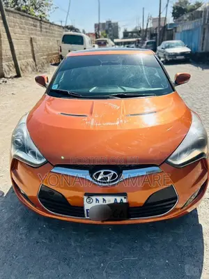 Photo - Hyundai Veloster Automatic 2012 Orange