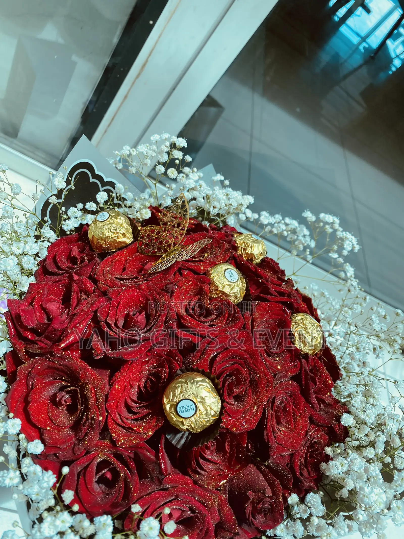 Yaho Flower And Flower