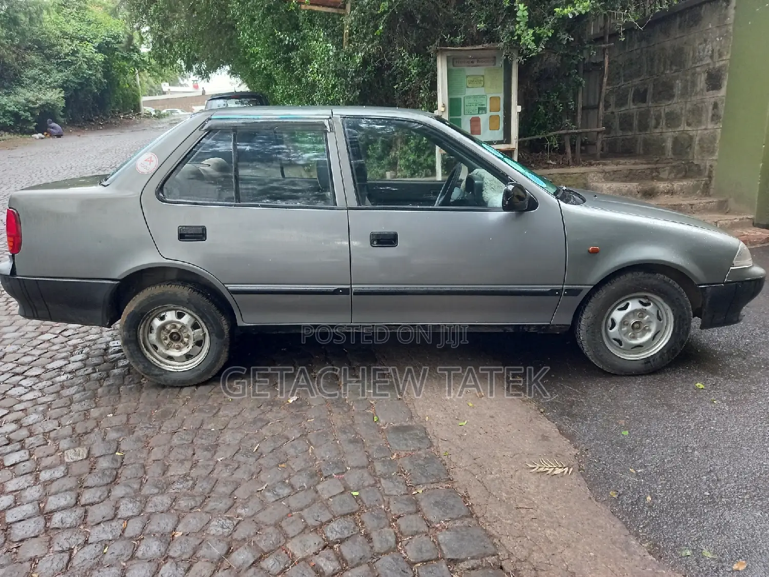 Suzuki Swift 1990 Gray