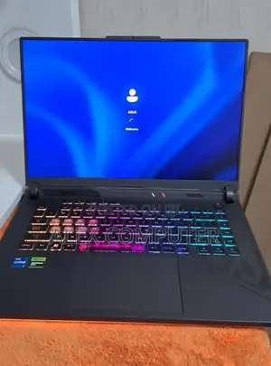 New Laptop Asus ROG Strix G15 32GB Intel Core I7 SSD 1T