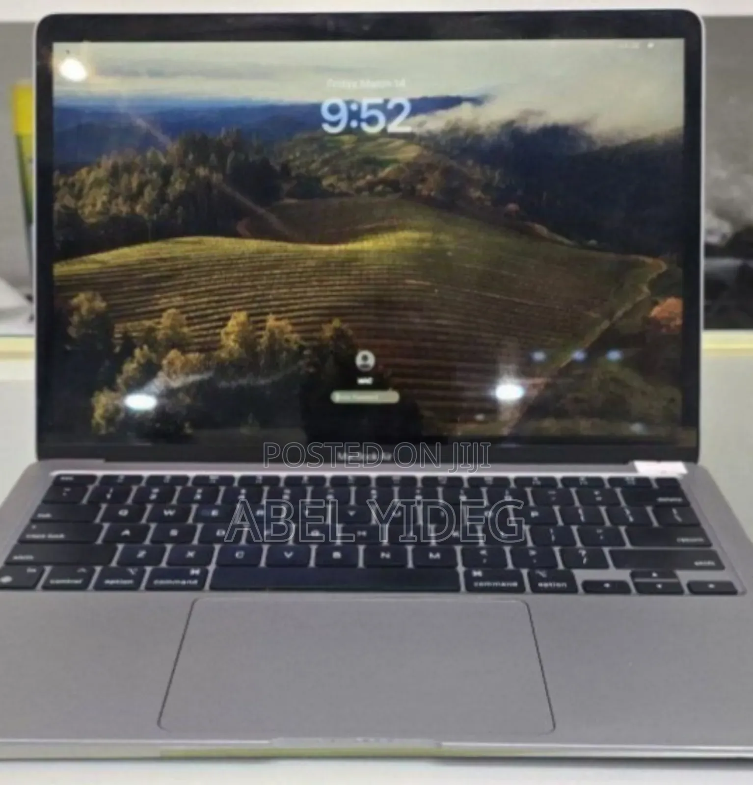 New Laptop Apple MacBook Air 2020 M1 8GB Apple M1 SSD 256GB