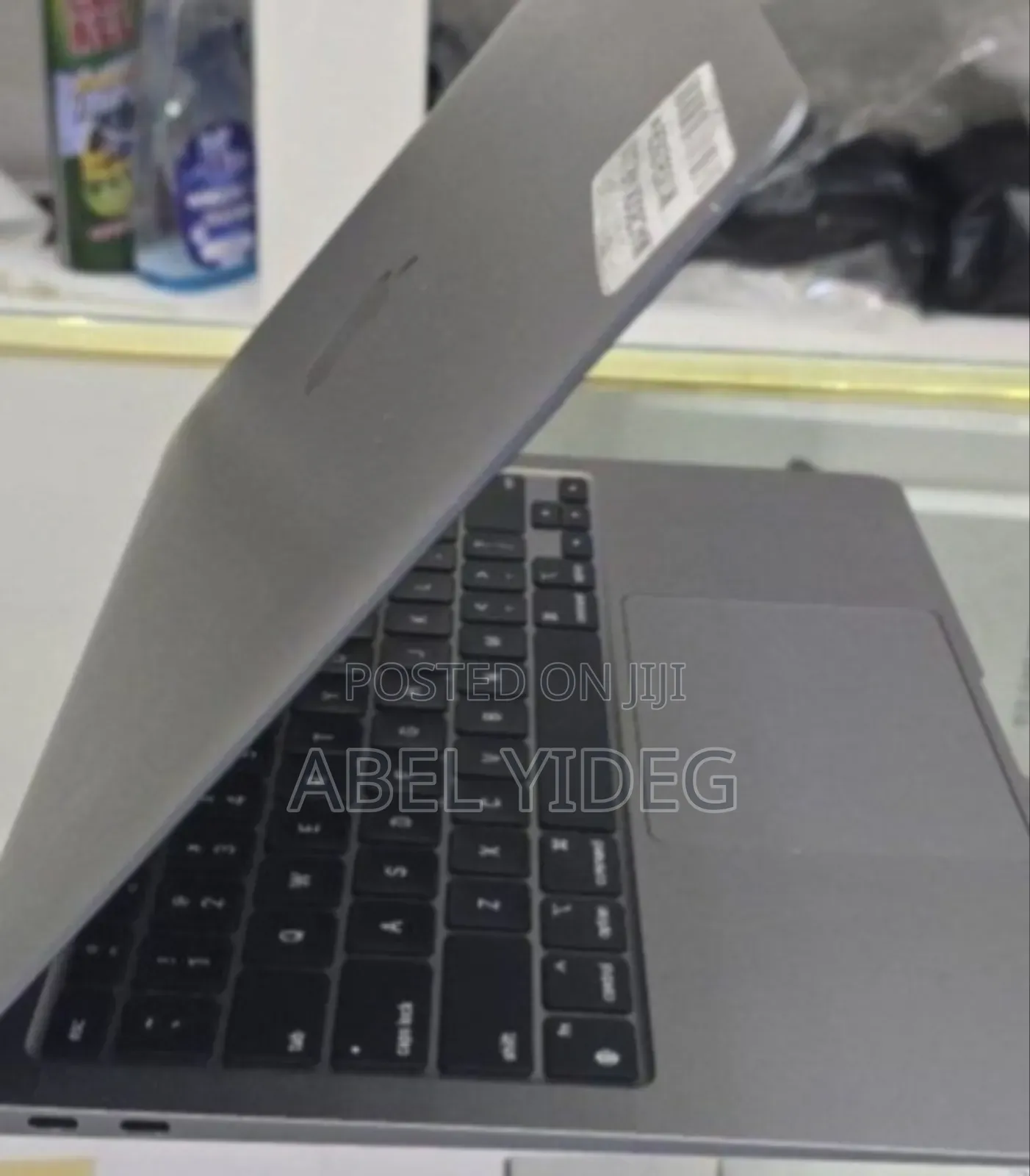 New Laptop Apple MacBook Air 2020 M1 8GB Apple M1 SSD 256GB