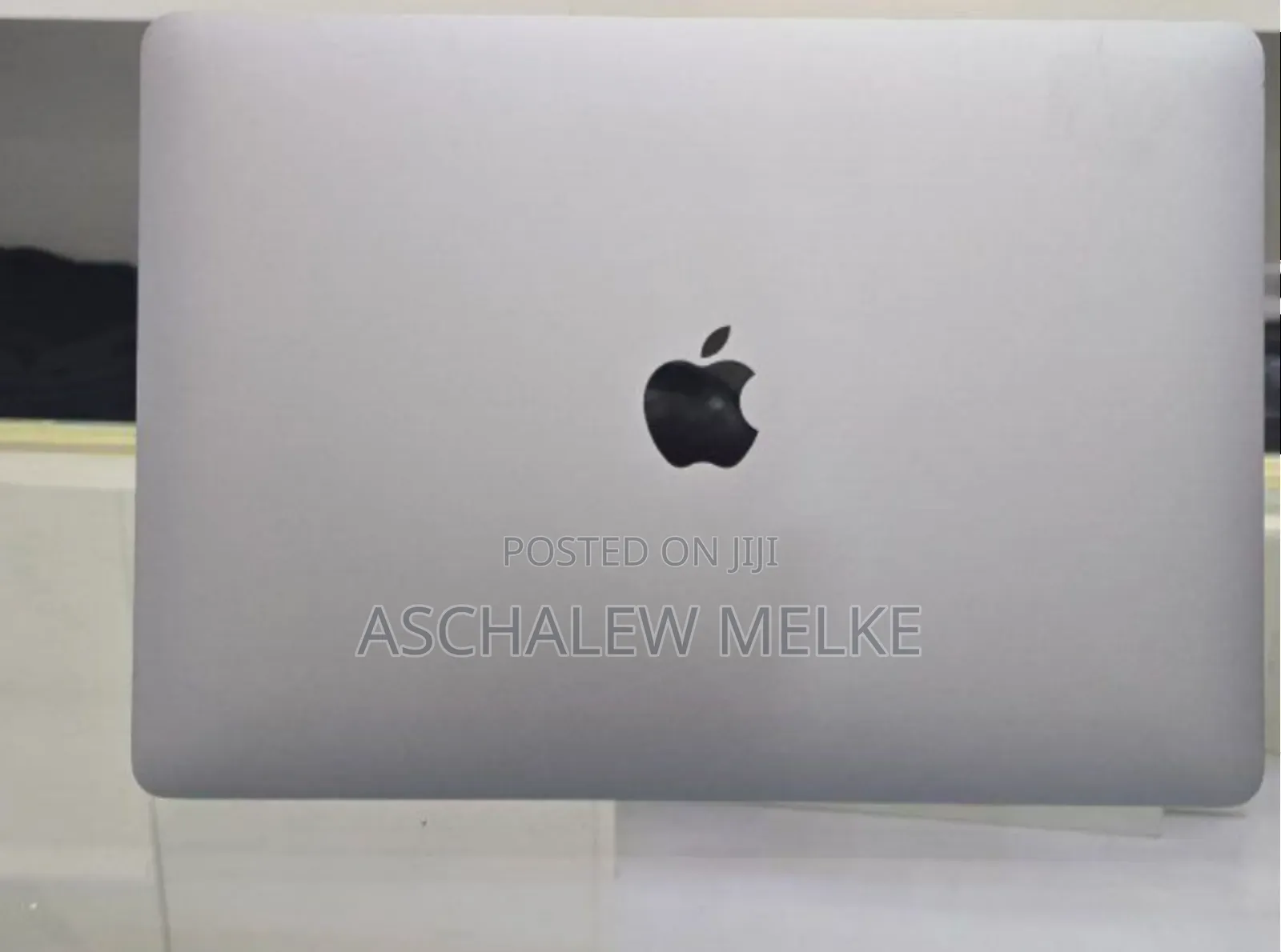 New Laptop Apple MacBook Air 2020 M1 8GB Apple M1 SSD 256GB