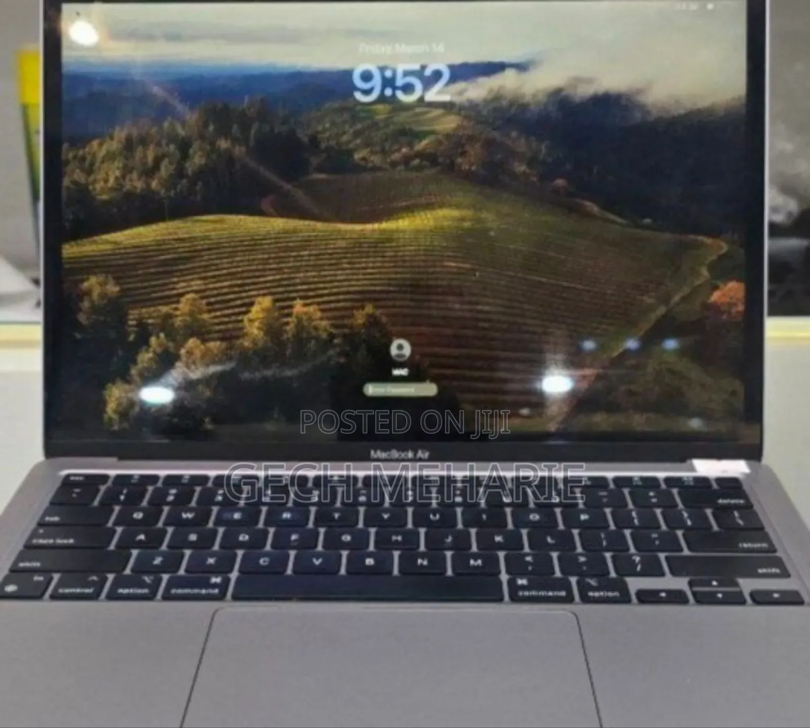 New Laptop Apple MacBook Air 2020 M1 8GB Apple M1 SSD 256GB