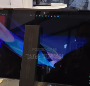 New Laptop HP Spectra 13 16GB Intel Core I7 SSD 1T