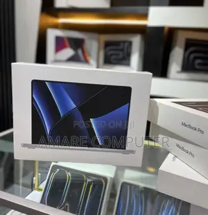 New Laptop Apple MacBook 16GB Apple M2 SSD 1T