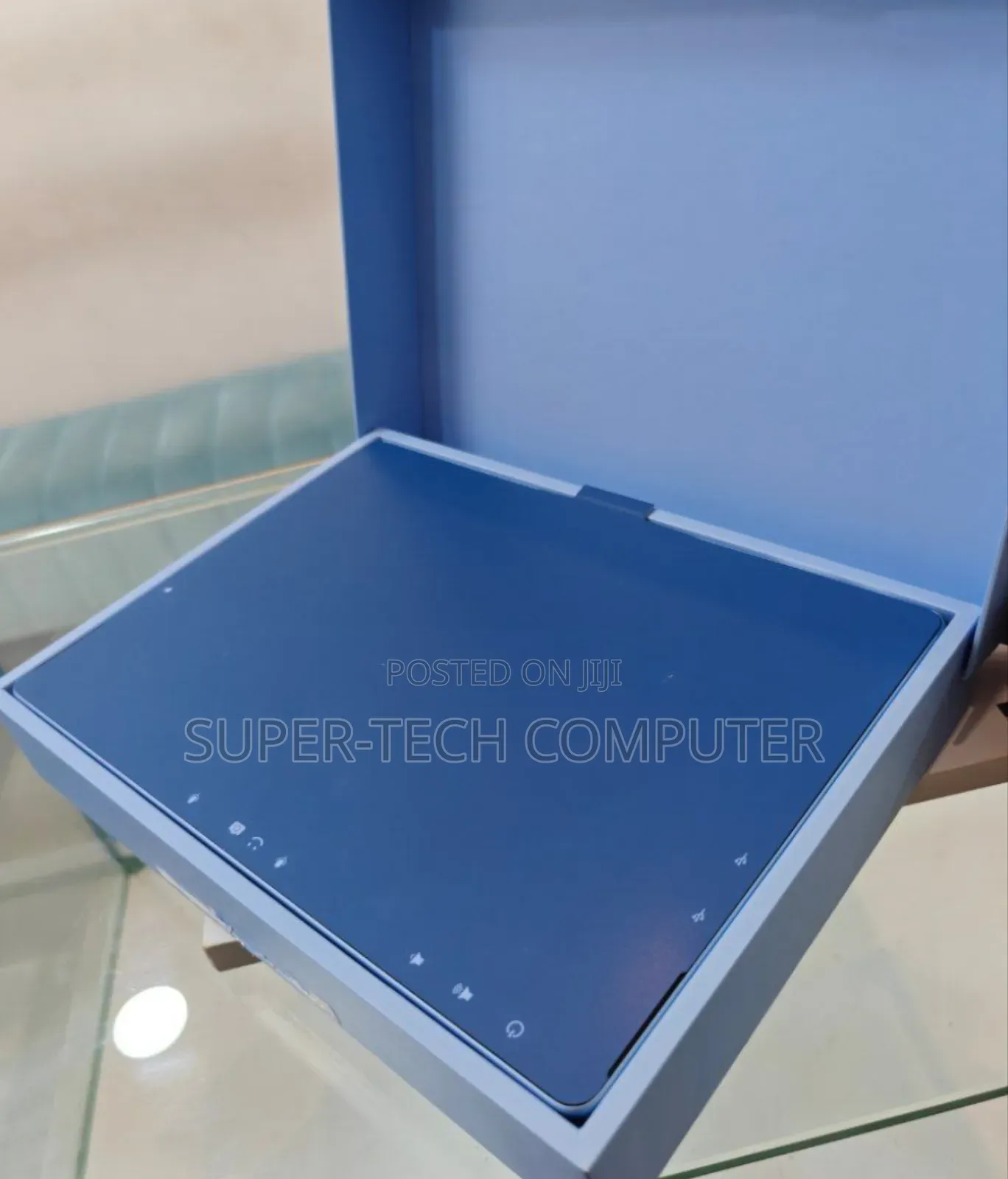 New Microsoft Surface Pro 11th Edition, a Copilot+ PC 16GB SSD 512GB