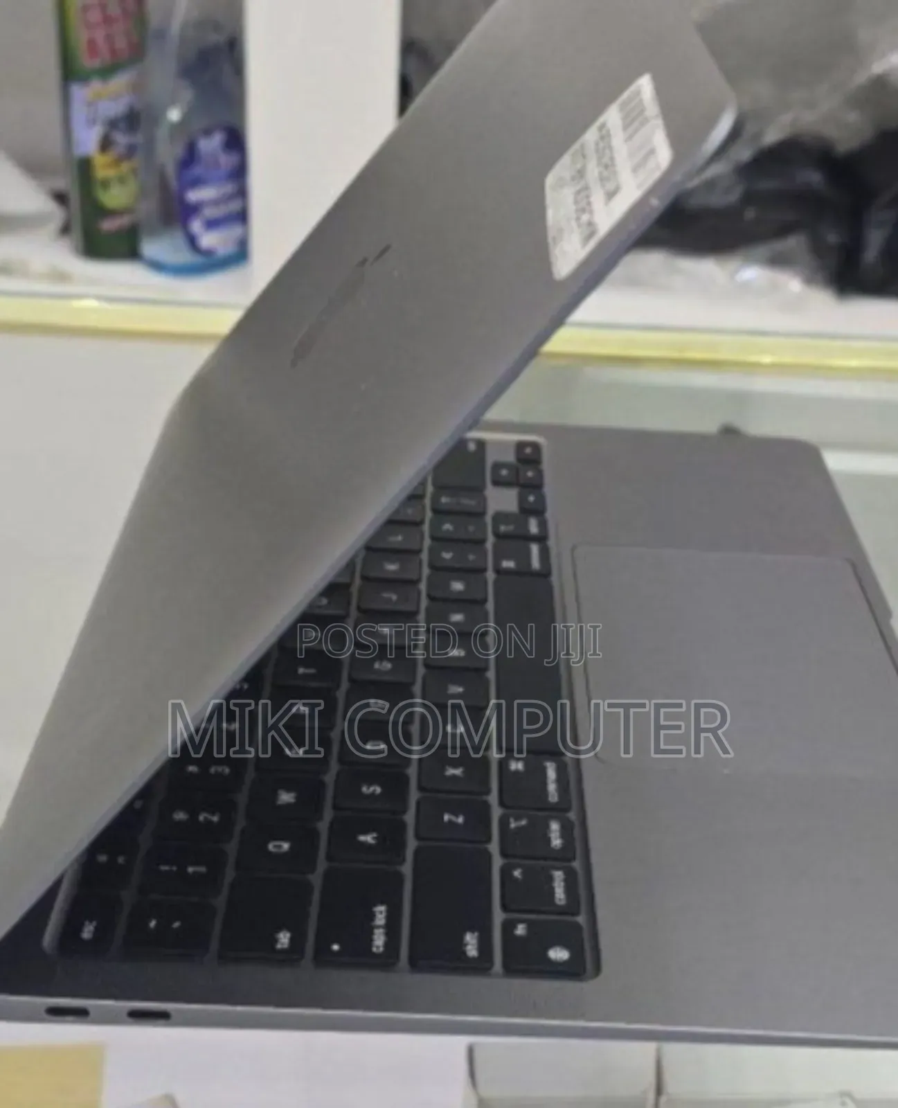 New Laptop Apple MacBook Air 2020 8GB Intel SSD 256GB