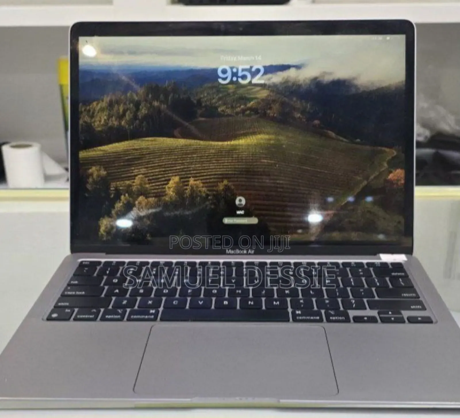 New Laptop Apple MacBook Air 2020 M1 8GB Intel Core I5 SSD 256GB