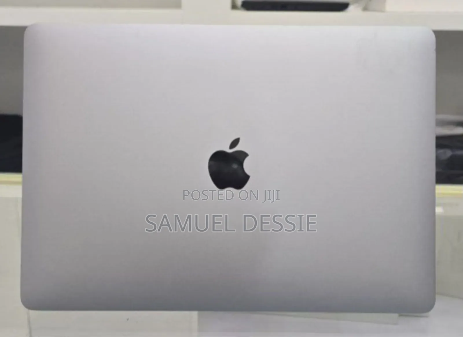 New Laptop Apple MacBook Air 2020 M1 8GB Intel Core I5 SSD 256GB