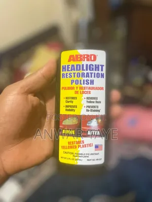 Car Headlight Restoration Polish