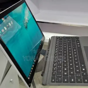New Laptop Microsoft Surface Pro 7 8GB Intel Core I5 SSD 256GB