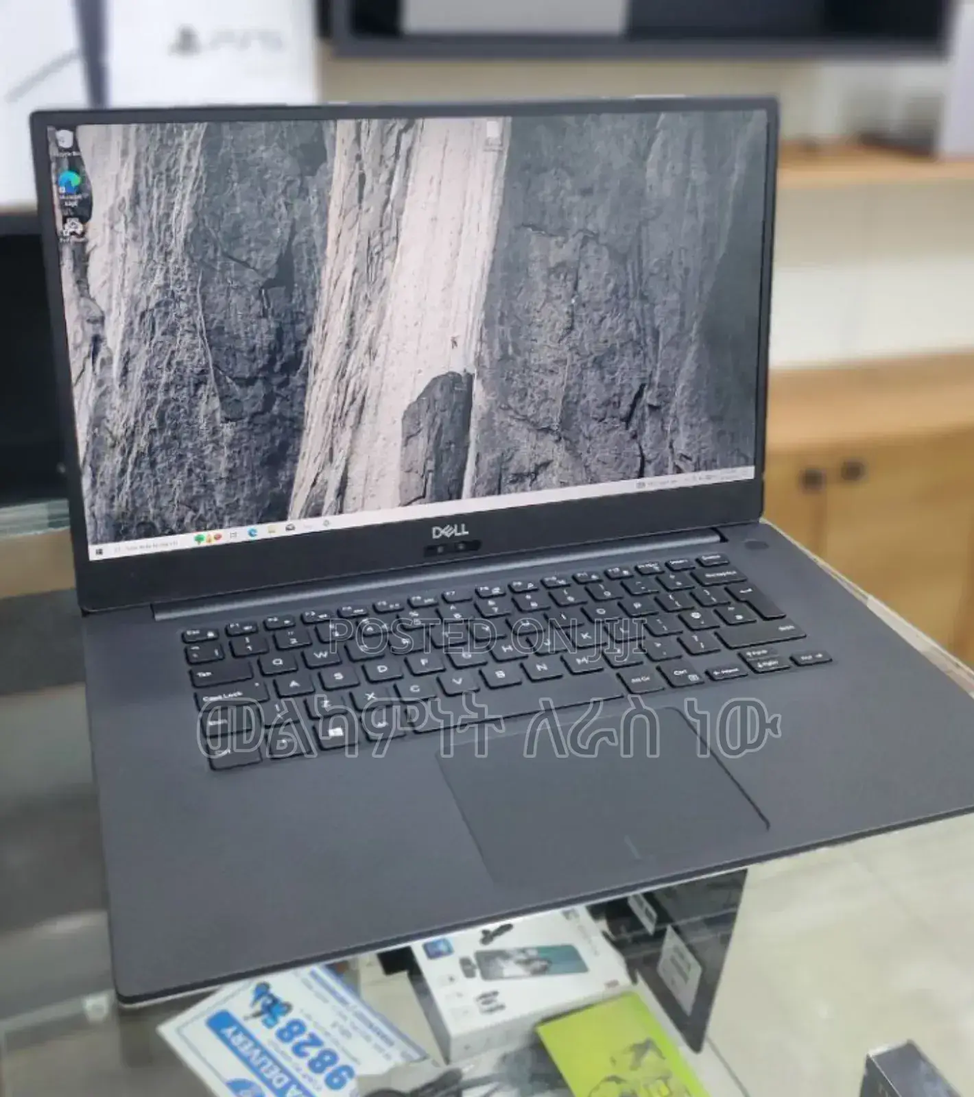 New Laptop Dell Precision 5540 32GB Intel Core I7 SSD 512GB