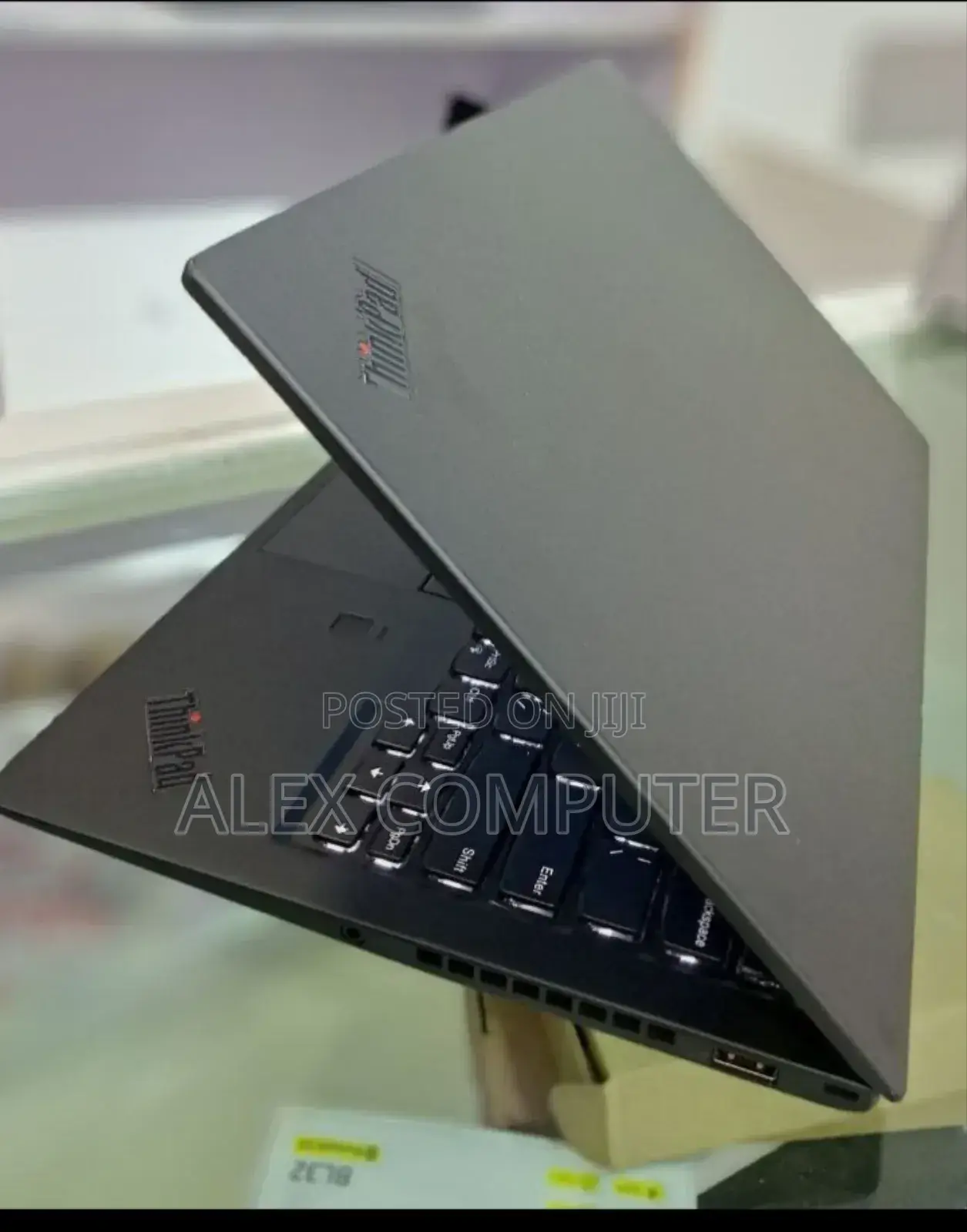 New Laptop Lenovo ThinkPad X1 Carbon 16GB Intel Core I7 SSD 512GB