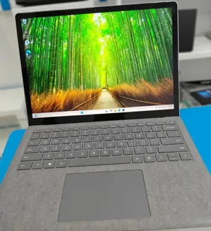 New Laptop Microsoft Surface Book 16GB Intel Core I7 SSD 512GB