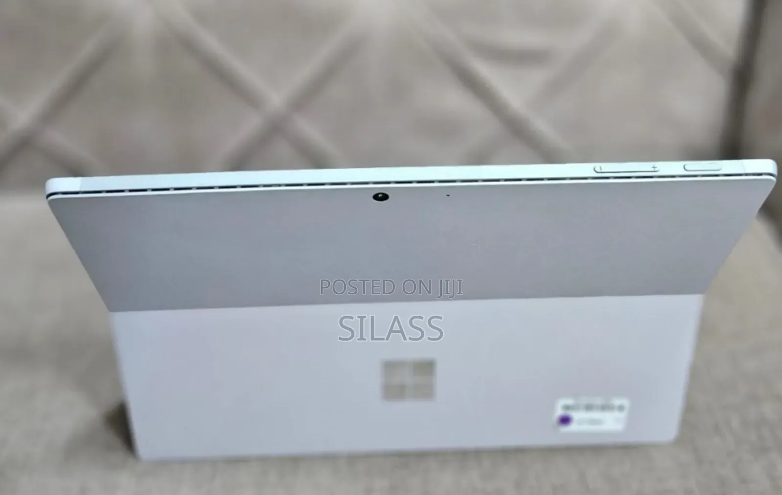 New Laptop Microsoft Surface 8GB Intel Core I5 SSD 256GB