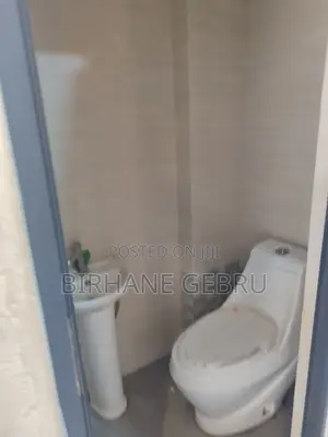 3bdrm Apartment in Real State, Bole for sale