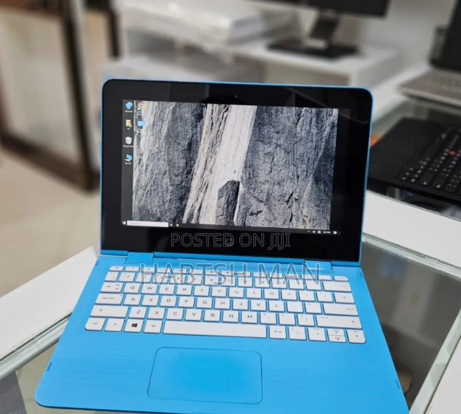 New Laptop HP Stream Notebook 2GB Intel Pentium SSD 32GB