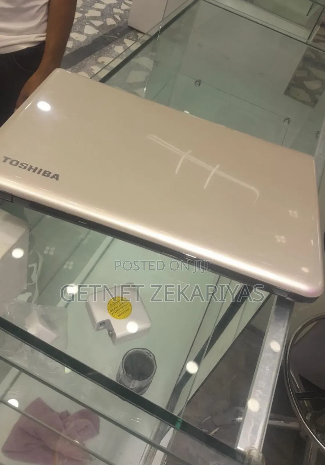 New Laptop Toshiba Satellite C55 8GB Intel Core I3 HDD 1T