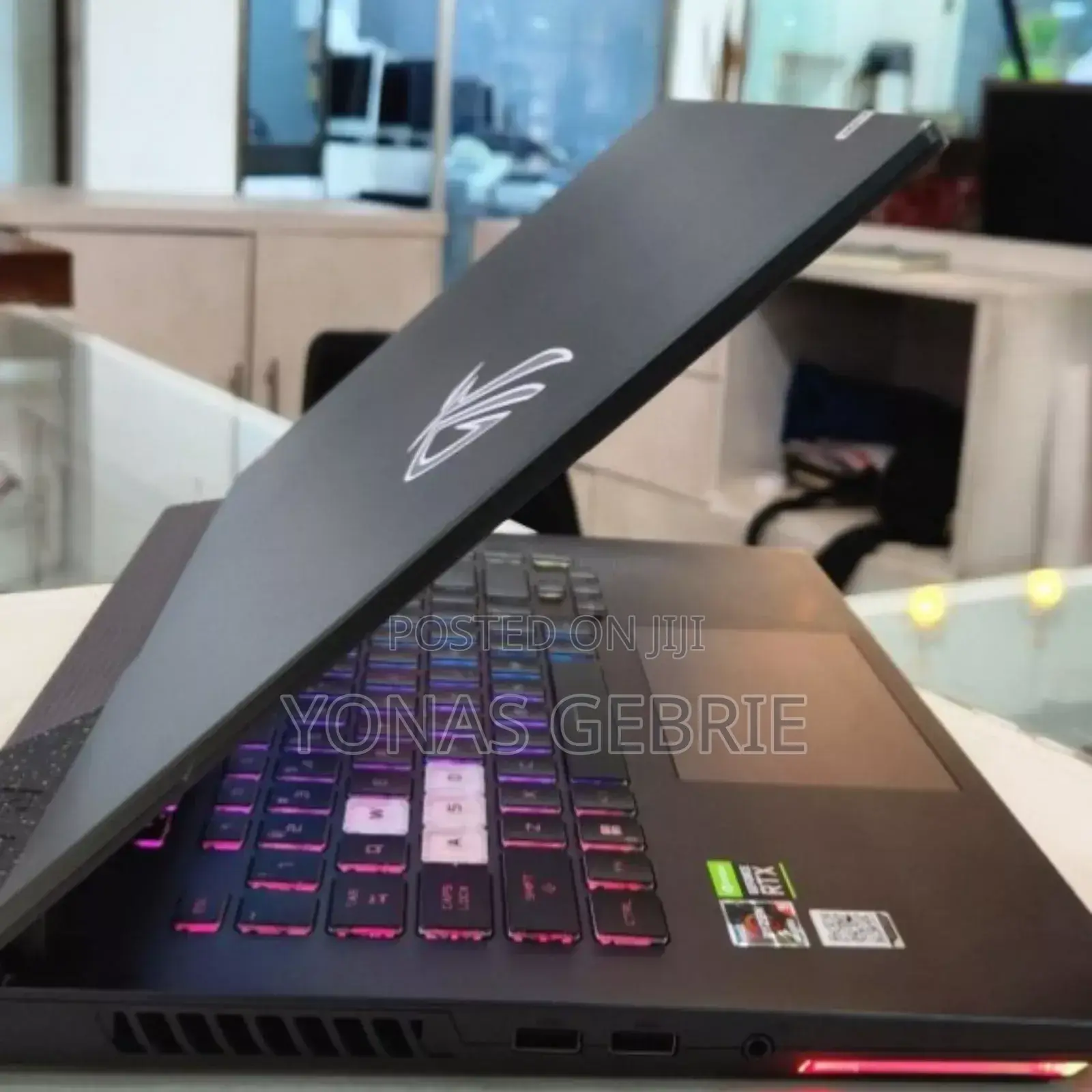 New Laptop Asus ROG Strix G15 16GB AMD Ryzen 9 SSD 512GB