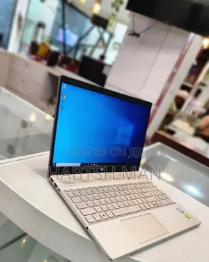 New Laptop HP Pavilion 15 8GB Intel Core I7 SSD 512GB