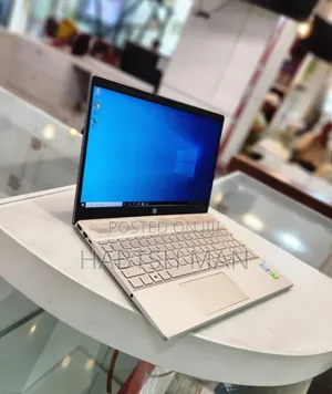 New Laptop HP Pavilion 15 8GB Intel Core I7 SSD 512GB