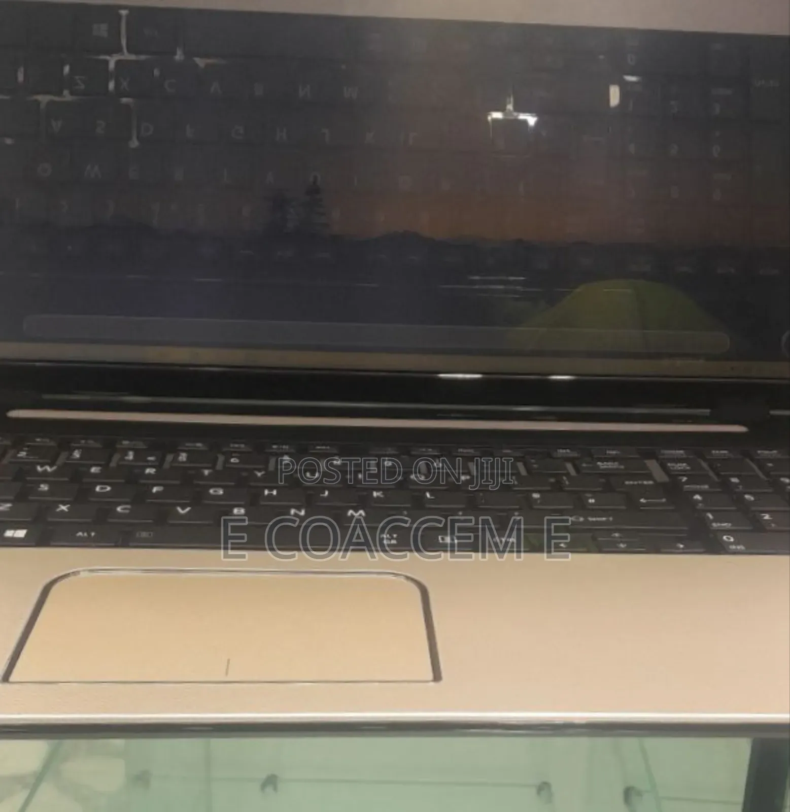 New Laptop Toshiba 8GB Intel Core I3 HDD 1T