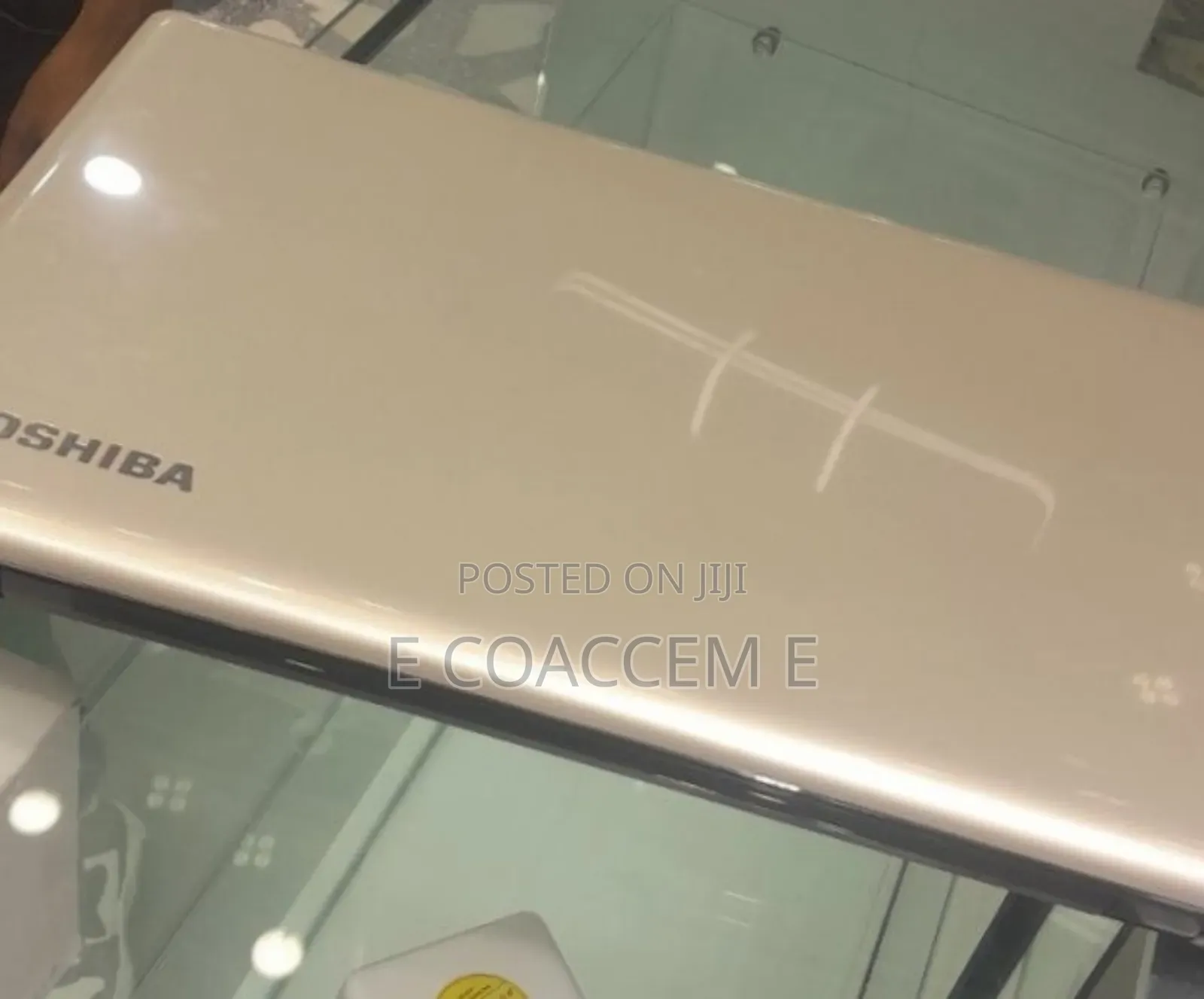 New Laptop Toshiba 8GB Intel Core I3 HDD 1T