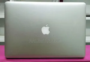 New Laptop Apple MacBook 2015 16GB Intel Core I7 SSD 256GB