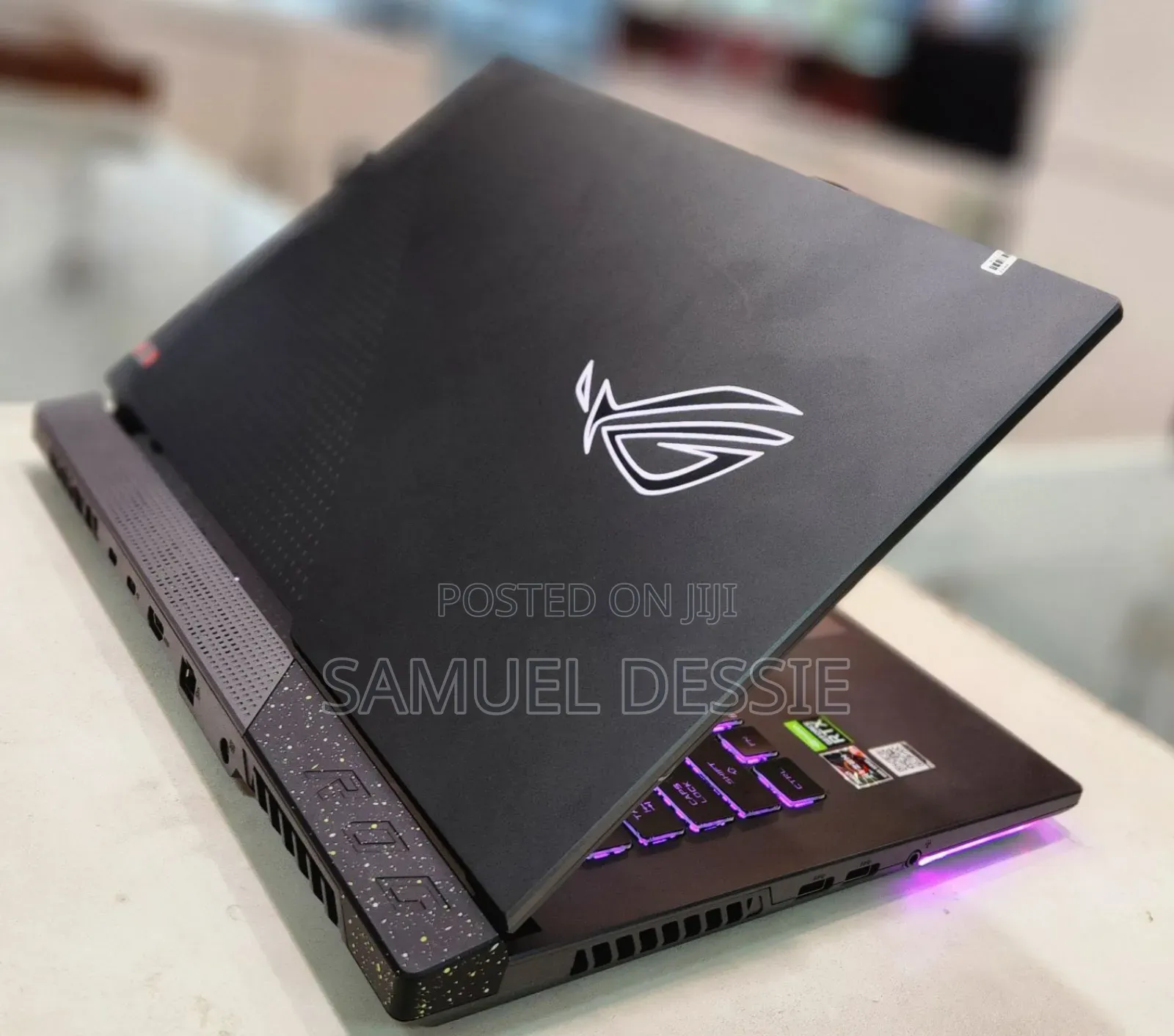 New Laptop Asus ROG Strix G15 16GB AMD Ryzen 9 SSD 512GB